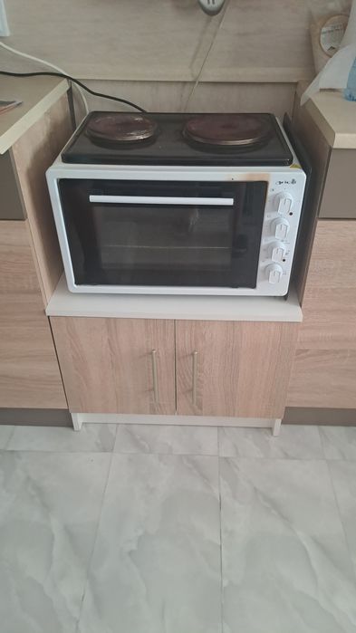 Продавам готварска печка