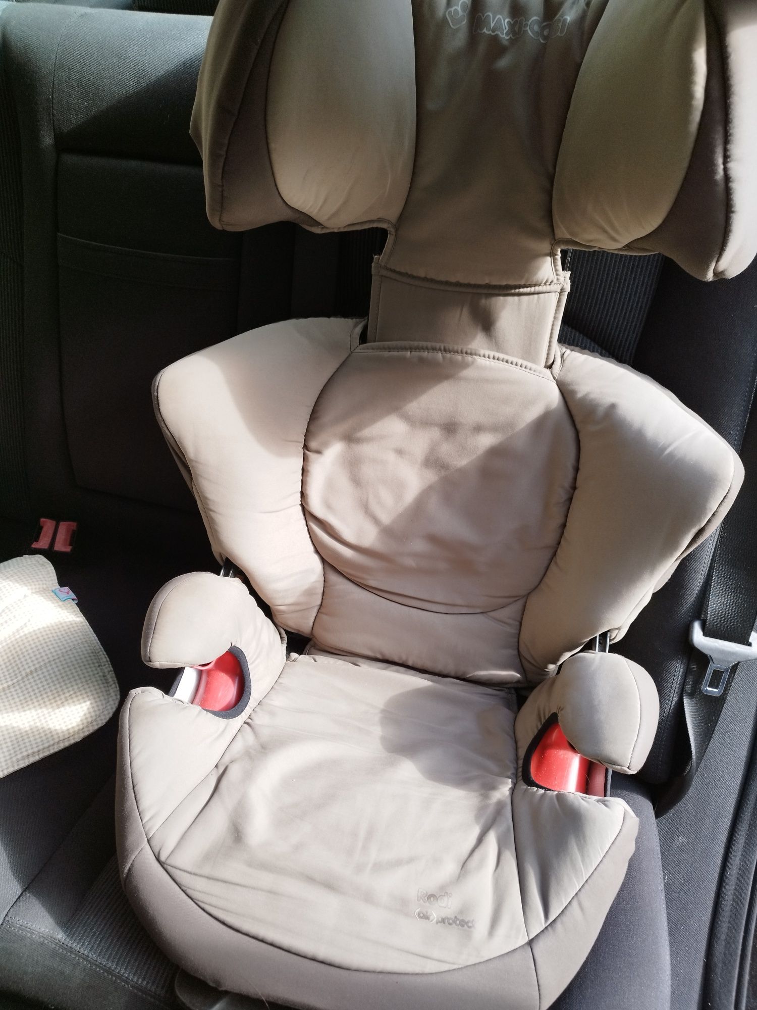 Детско столче за кола Maxi Cosi
