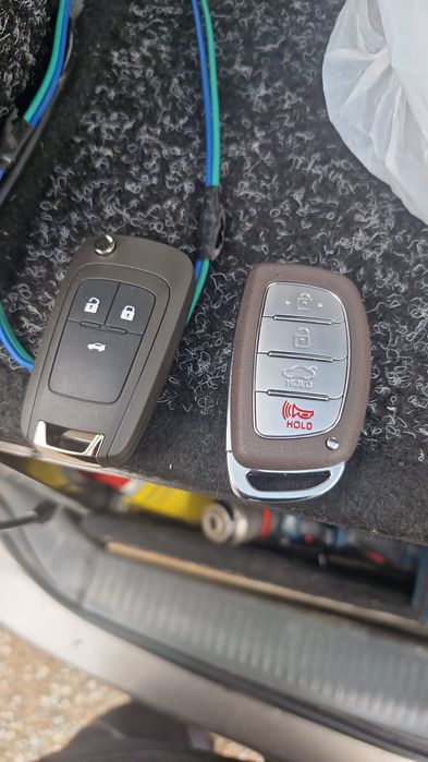 Изготовление прошивка утерянных ключей ремонт замка зажигания вскрытие