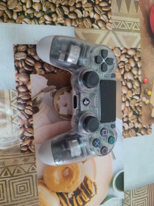 consola PS4 pro de 1T
