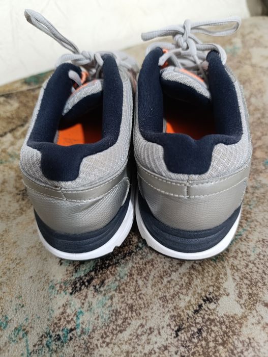 Nike Dual Fusion