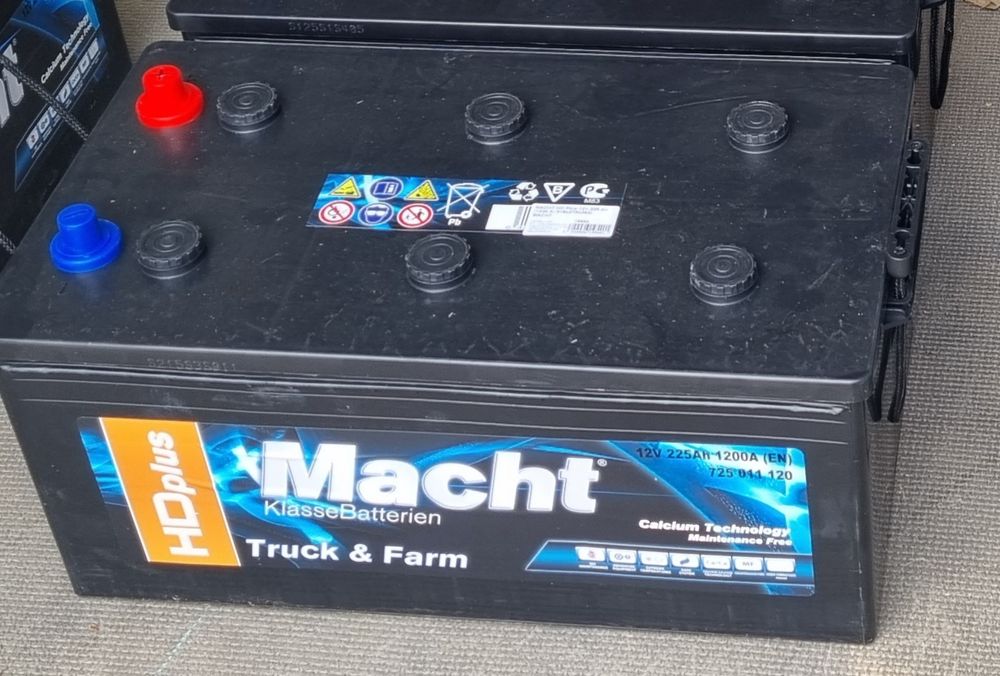 Baterie  auto 12V Macht