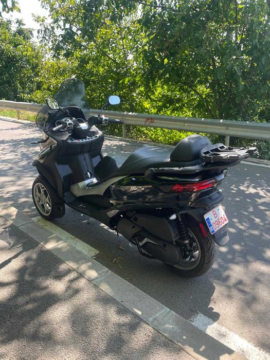 Piaggio Mp3 400 / 2021 / ABS/ASR    3800 euro + TVA Deductibil
