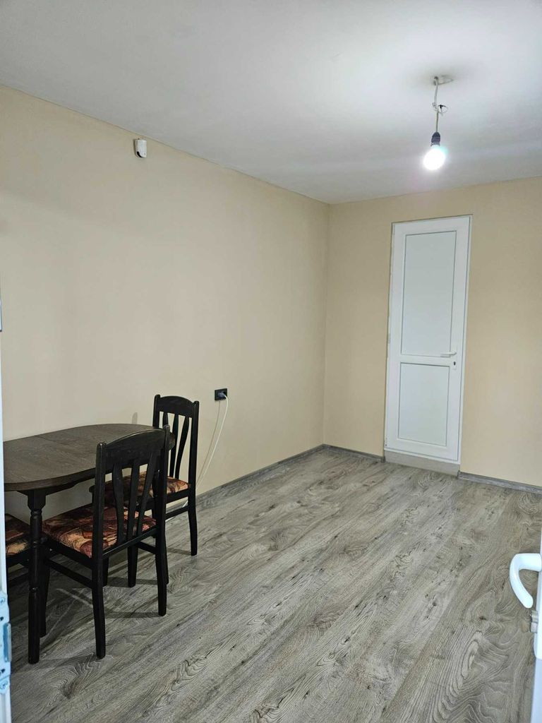 Продава се Къща в Плевен, Дружба 4 - 33 кв.м за 1394 €/кв.м - Снимка #5