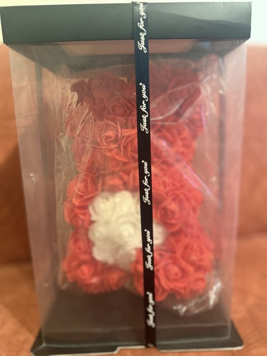 Голямо Мече с рози-40 см Black Friday