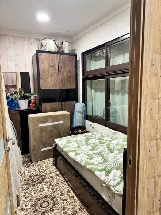 Карасу 1 3/1/5 с огородом и парковкой ,квартира с ремонтом