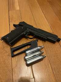 Pistol airsoft Cybergun Colt 1911 Co2 cu extra incarcator