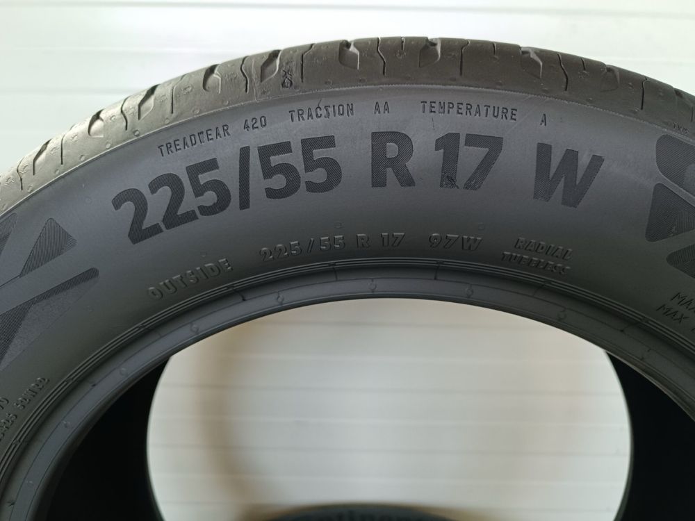 2бр летни гуми 225/55/17/W/Continental ecocontact6/dot2520/5.6мм грайф