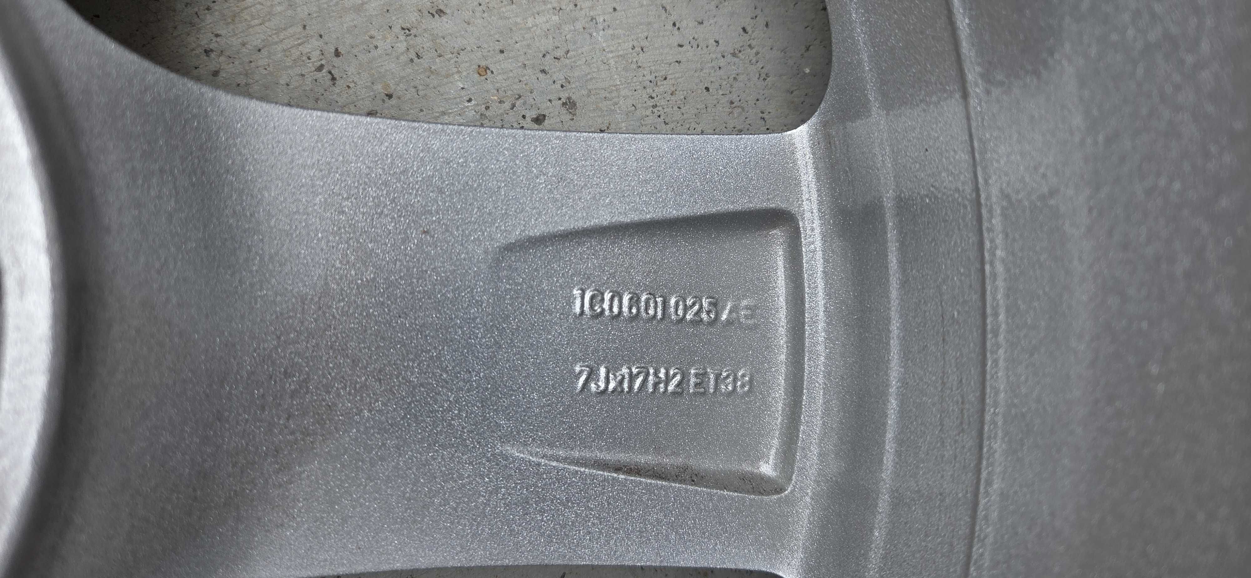 Лети джанти 17 инча  за VW 5x100