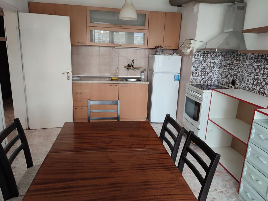 Дава се под наем Тристаен апартамент в София, Младост 3 - 110 кв.м за 850 € - Снимка #3