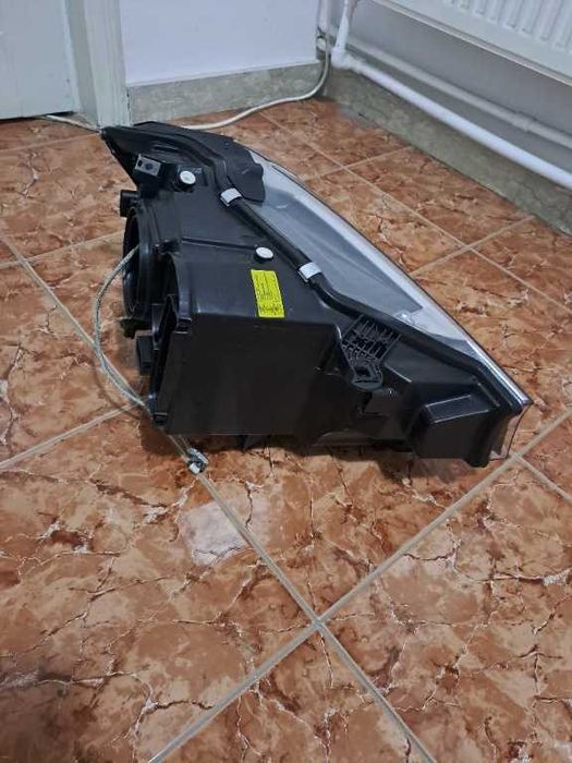 Far stanga Bmw X3 X4 F25 F26 Facelift LCI Xenon Led