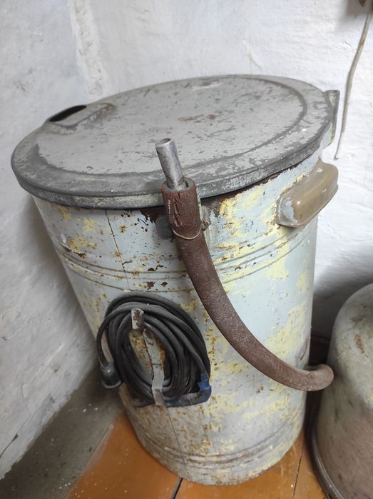 Машинка стиральная