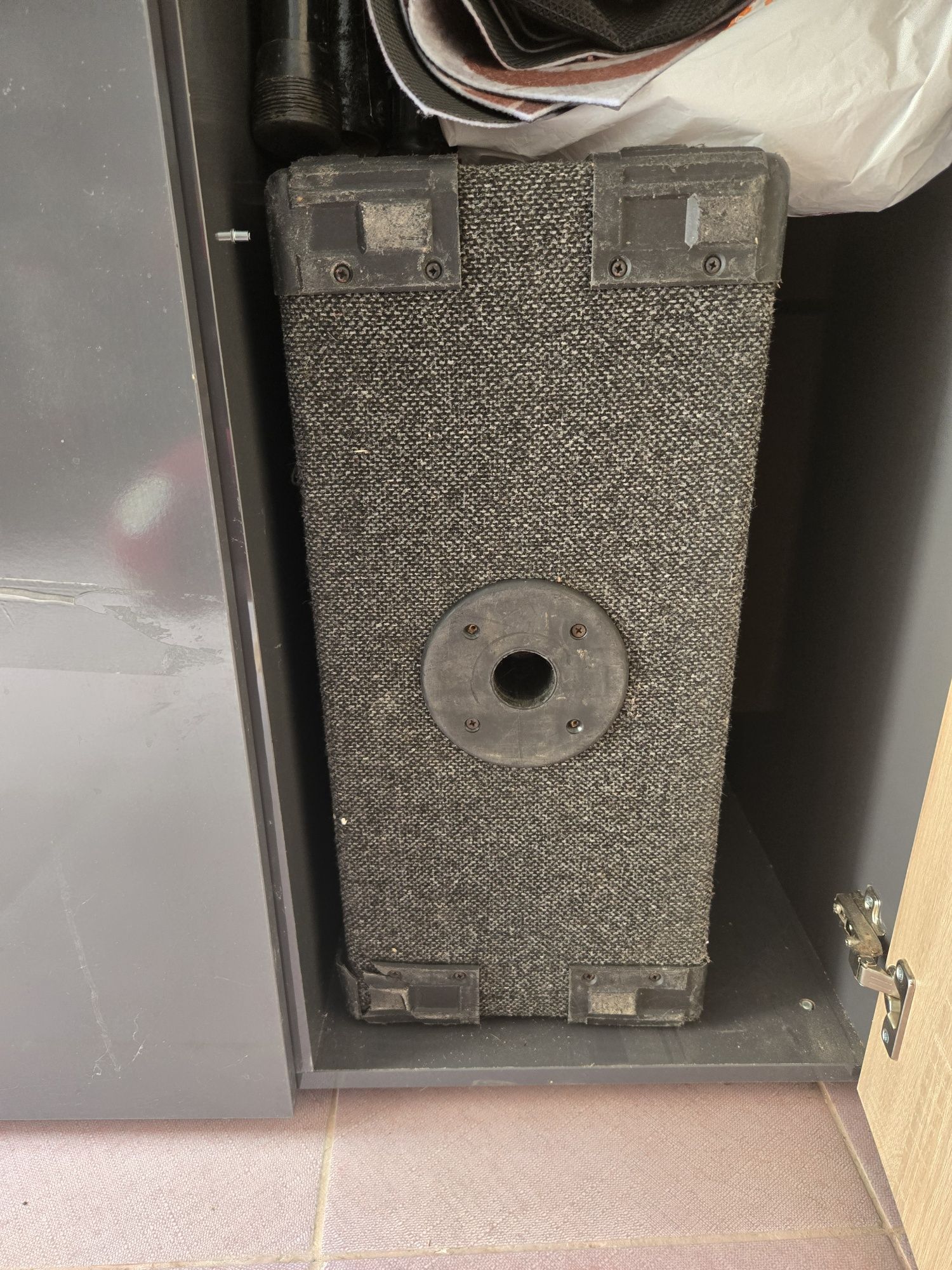 уредби custom sound