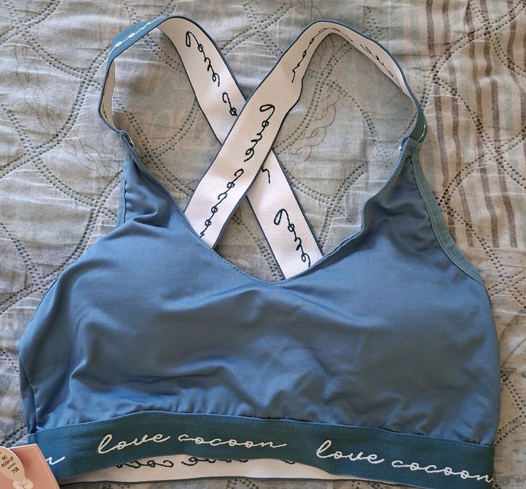 Спортно дамско бюстие