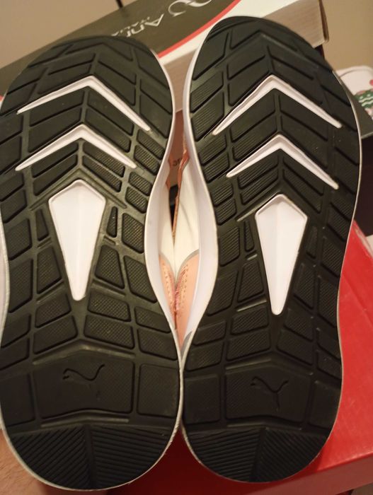 Pantofi sport Puma nr.38