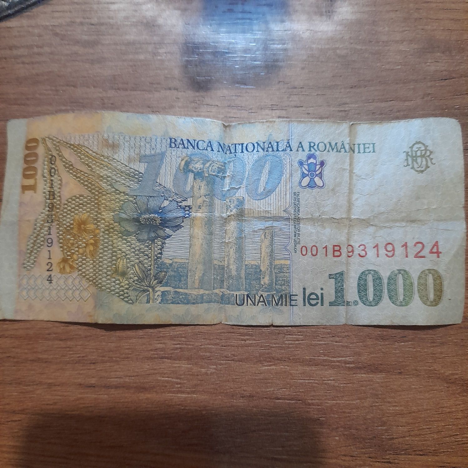 Vind bacnota 1000lei din 1998