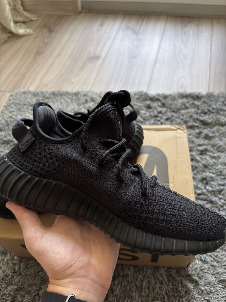 Yeezy Boost 350 Onyx