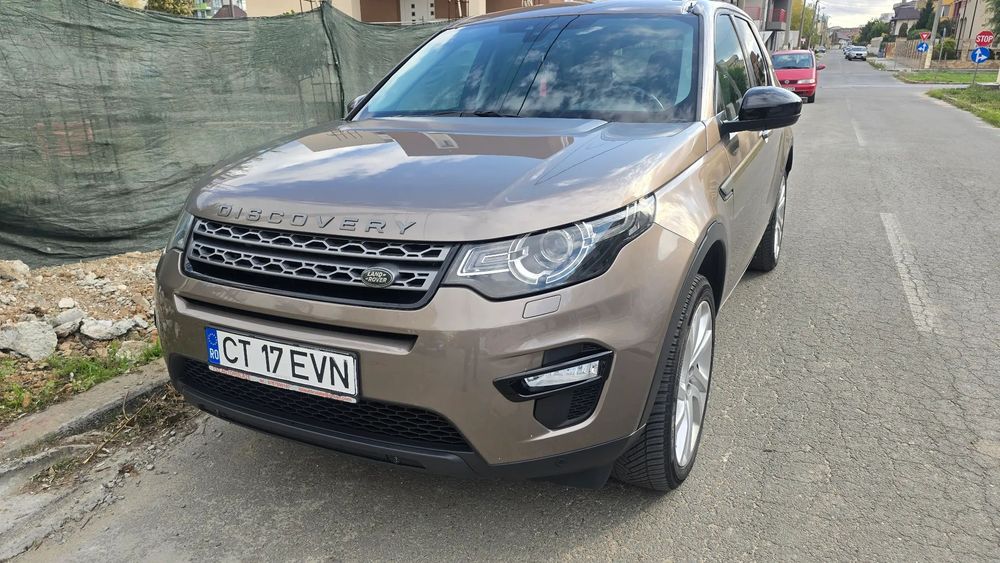 Land Rover Discovery Sport Al 3 lea proprietar, tehnic foarte bun, cauciucuri noi