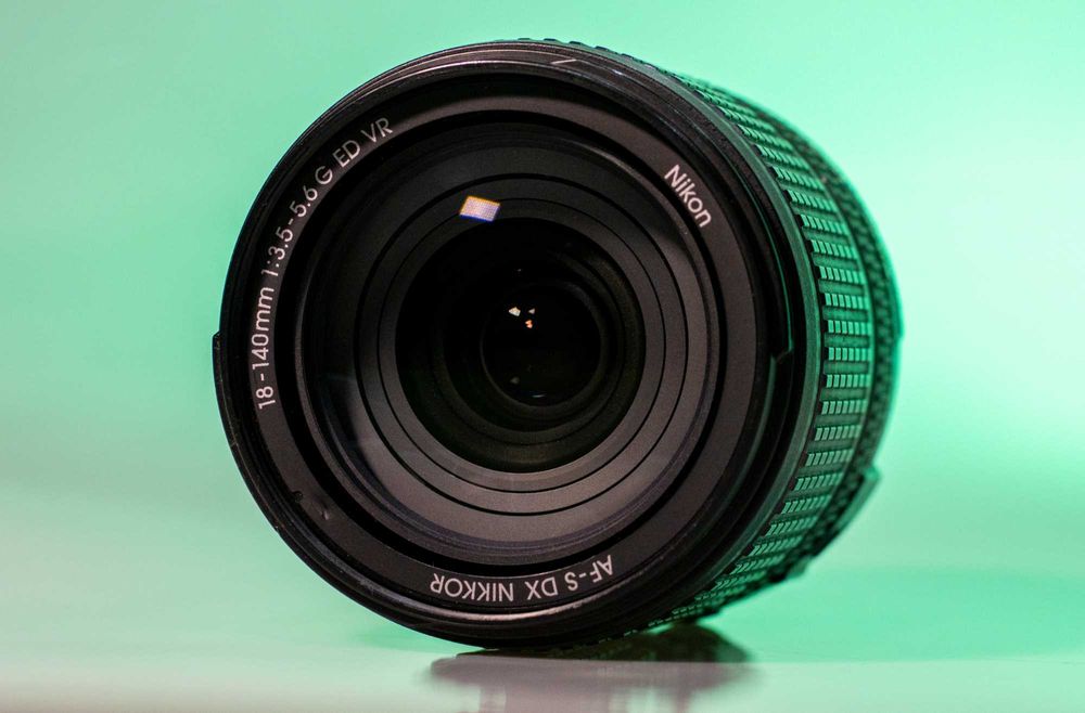 Обективи за NIKON DSLR (DX и FX)