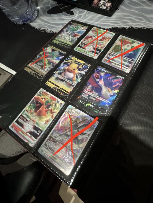 Pokemon TCG карти / Charizard / Miriam /