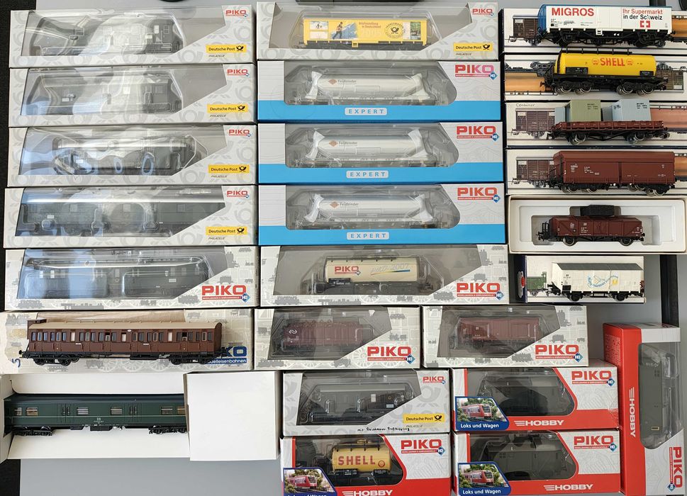 Vagoane marfa trenulet electric H0 Piko