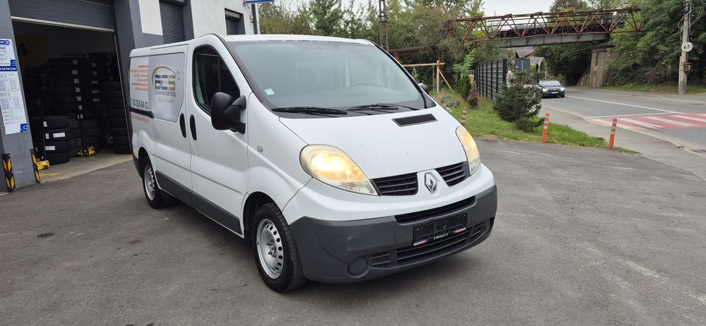 Renault Trafic 2.0 Diesel 5 Locuri Euro4 Clima/AC