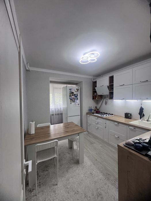 2-ком квартира, Уалиханова 1