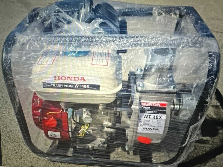 Vând pompă apă Honda