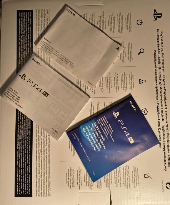 PS4 PRO 4K 1Tb + 2 controllers