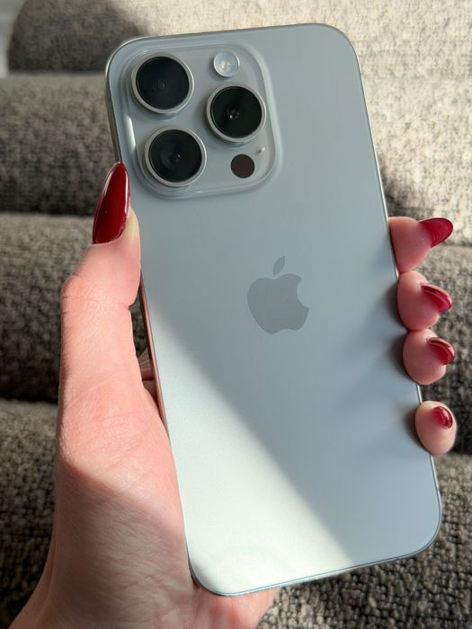 iPhone 15 Pro 256 GB в перфектно състояние