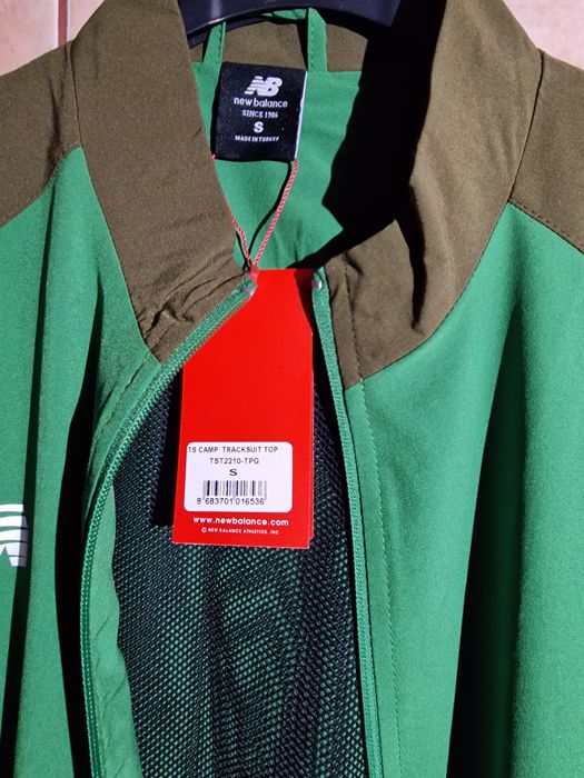 Jachetă New Balance