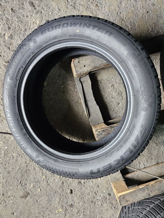 2 anvelope iarna 215 55 17  Falken 2022