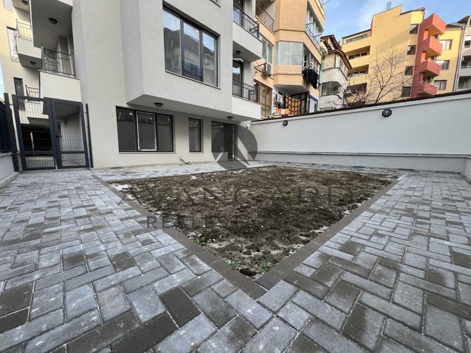 Продава се Двустаен апартамент в Пловдив, Кючук Париж - 83 кв.м за 1109 €/кв.м - Снимка #3