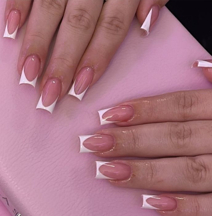 Unghii false cu gel 100