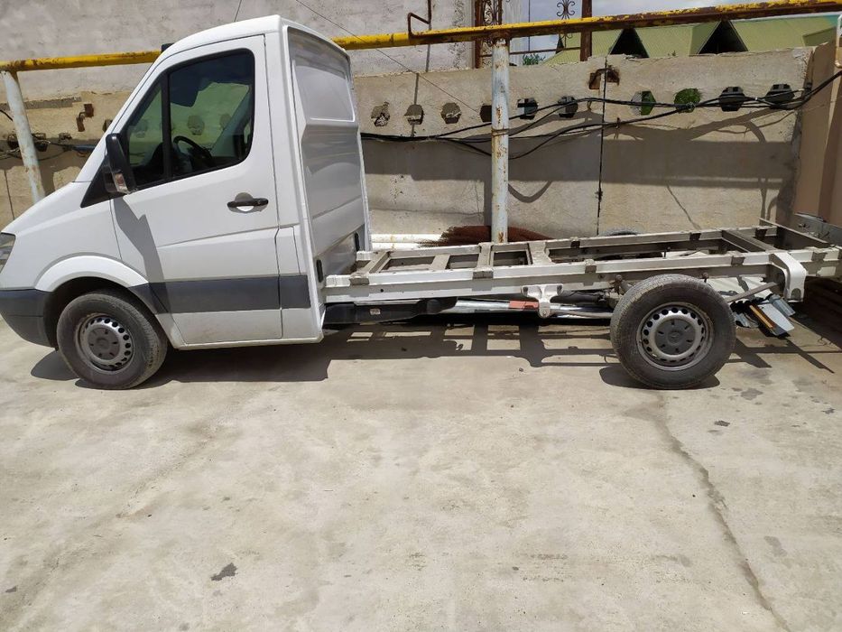 Мерседес спринтер сотилади