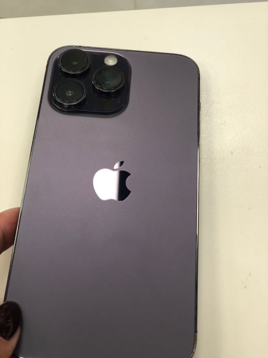Продам Iphone 14 pro max