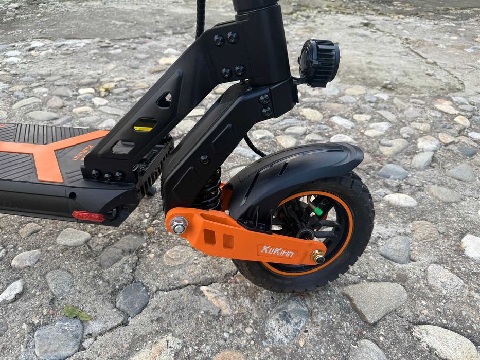 Kukirin G2max aproape noua