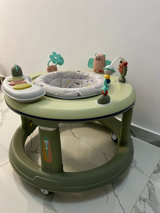 Premergator bebelusi Little Mom Activity Green