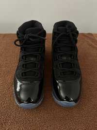 Adidasi Jordan 11,