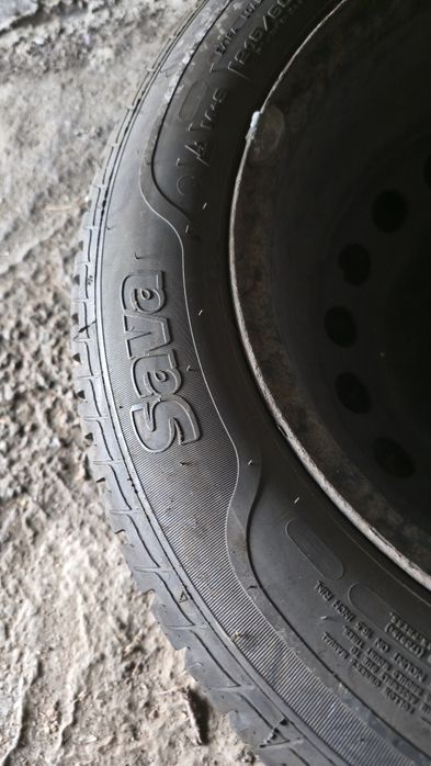 Vând un set roti de iarna de 16 inchi pentru renault