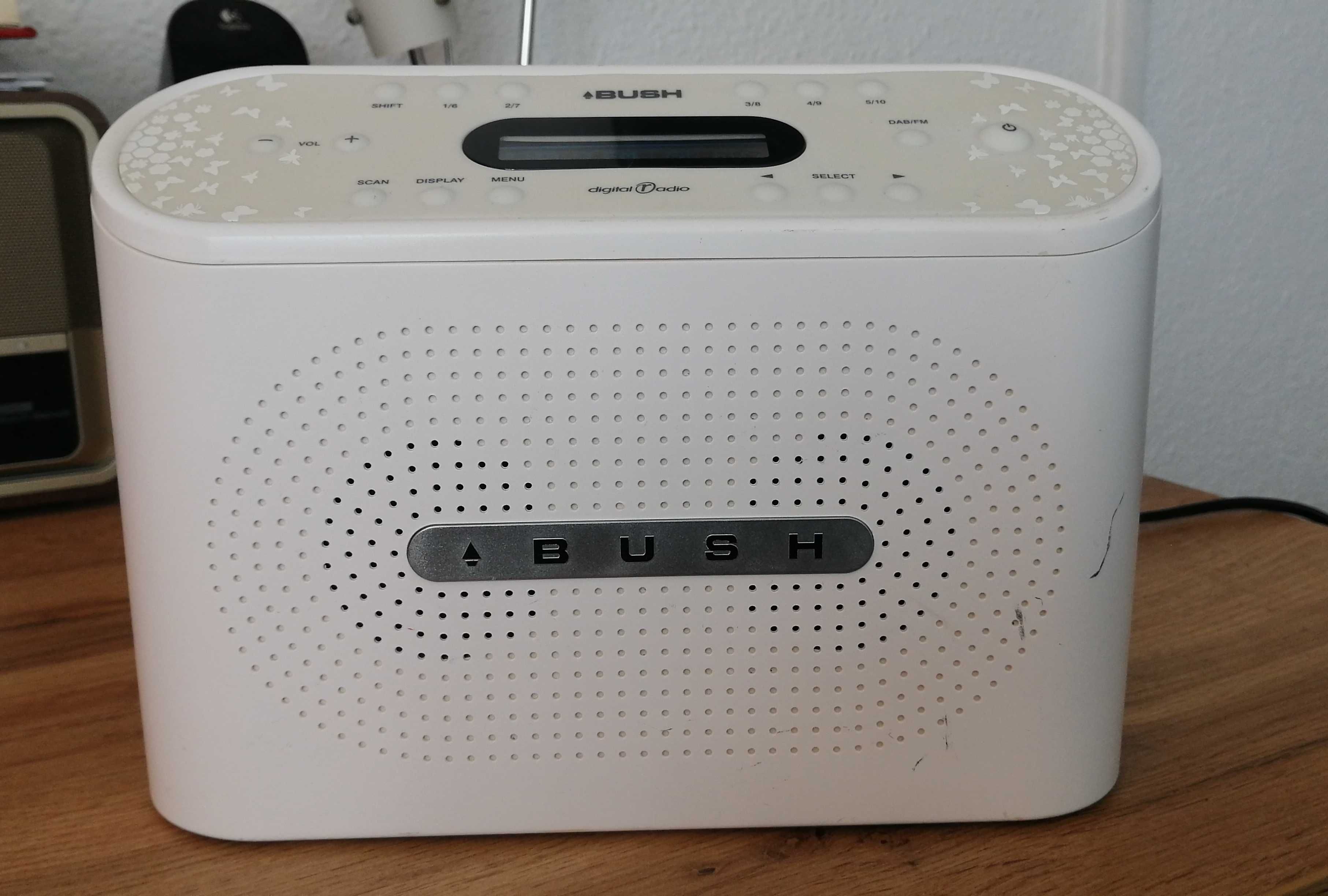 Radio  Vintage BUSH - DAB/FM