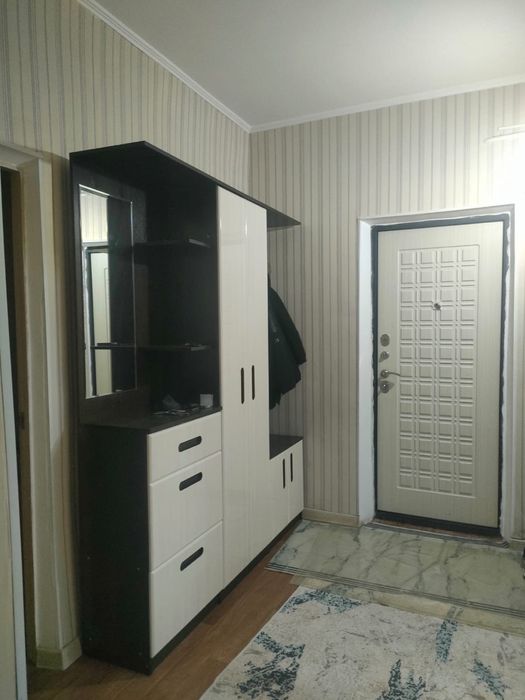 3 бөлмелі пәтер жалға беріледі