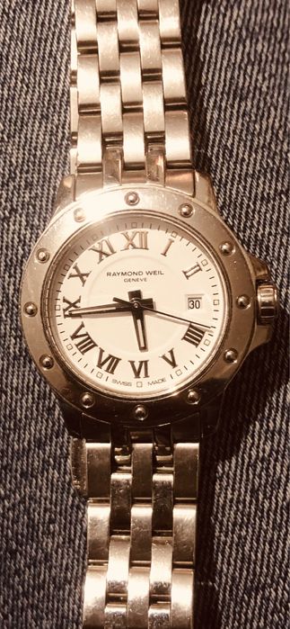 Швейцарские часы оригинал в отличном состояние Raymond weil Geneve