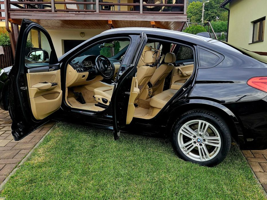 BMW X4 Pachet M/ Shadow line/ Trapa/ Folie/ Distributie si revizii la zi