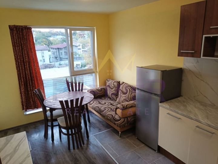 Двустаен апартамент в кв. Левски