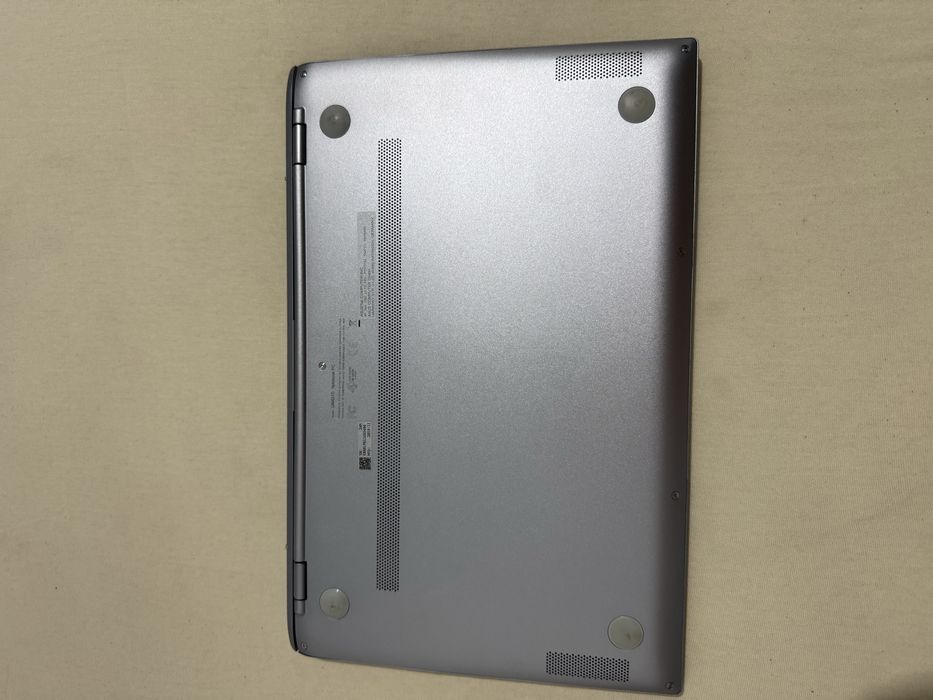 ASUS Zenbook 13 UM431