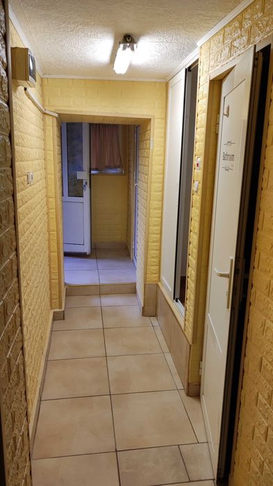 Дава се под наем Двустаен апартамент в Варна, Цветен квартал - 50 кв.м за 306 € - Снимка #5