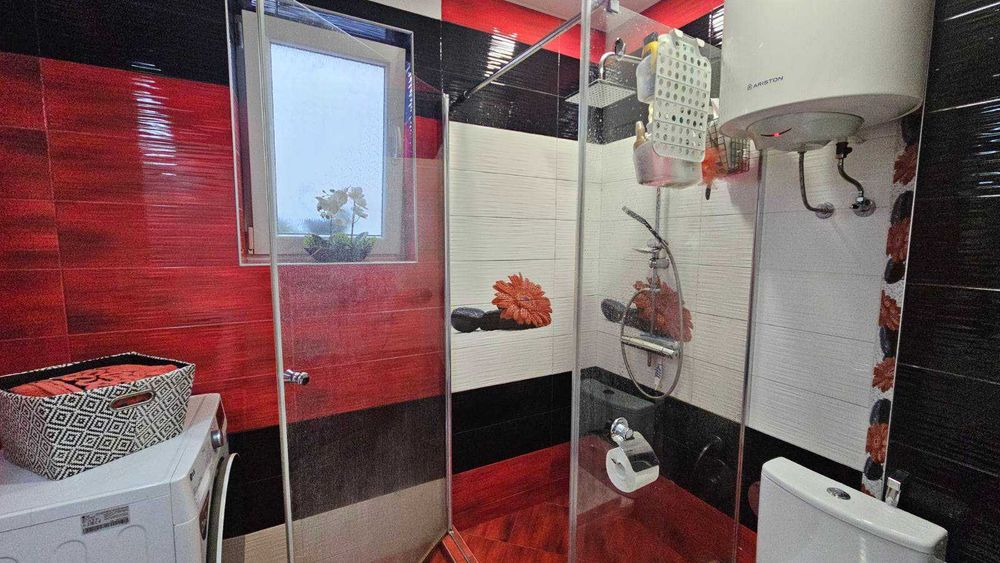 Тристаен апартамент 130кв.м., Възраждане 3, гр.Варна