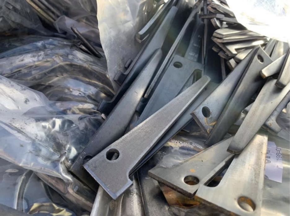 Producator vindem montanti pene distantieri cleme