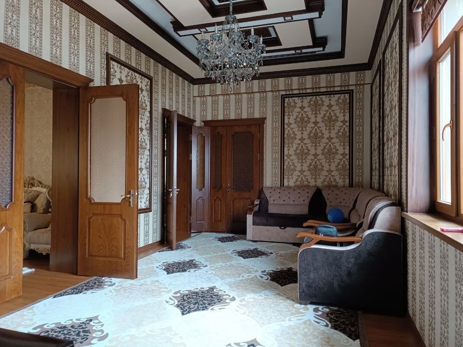 Uy sotiladi kamitermda 8sotiq